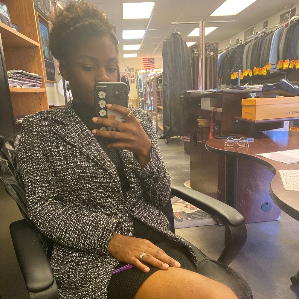 Meet your Posher, Keke